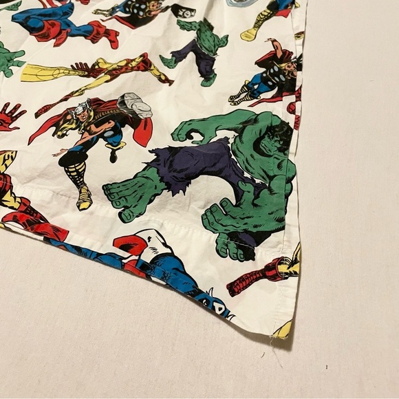 Pottery Barn Kids Marvel Comics Hero Twin Flat Sheet Hulk Captain America - Picture 5 of 16